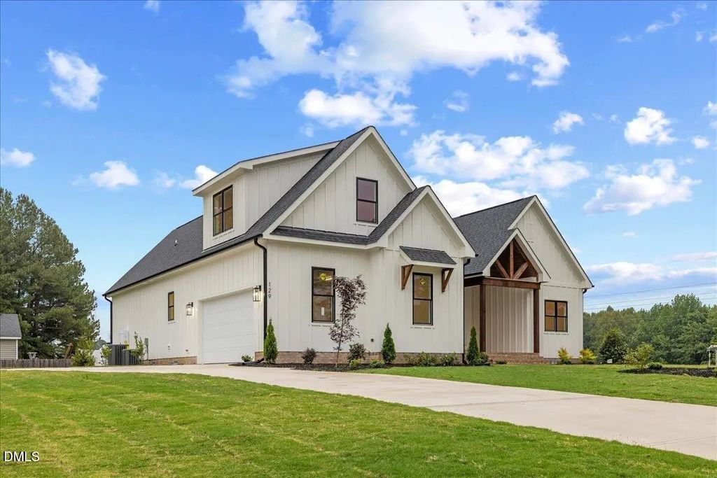 129 Zachariah Road, Nashville