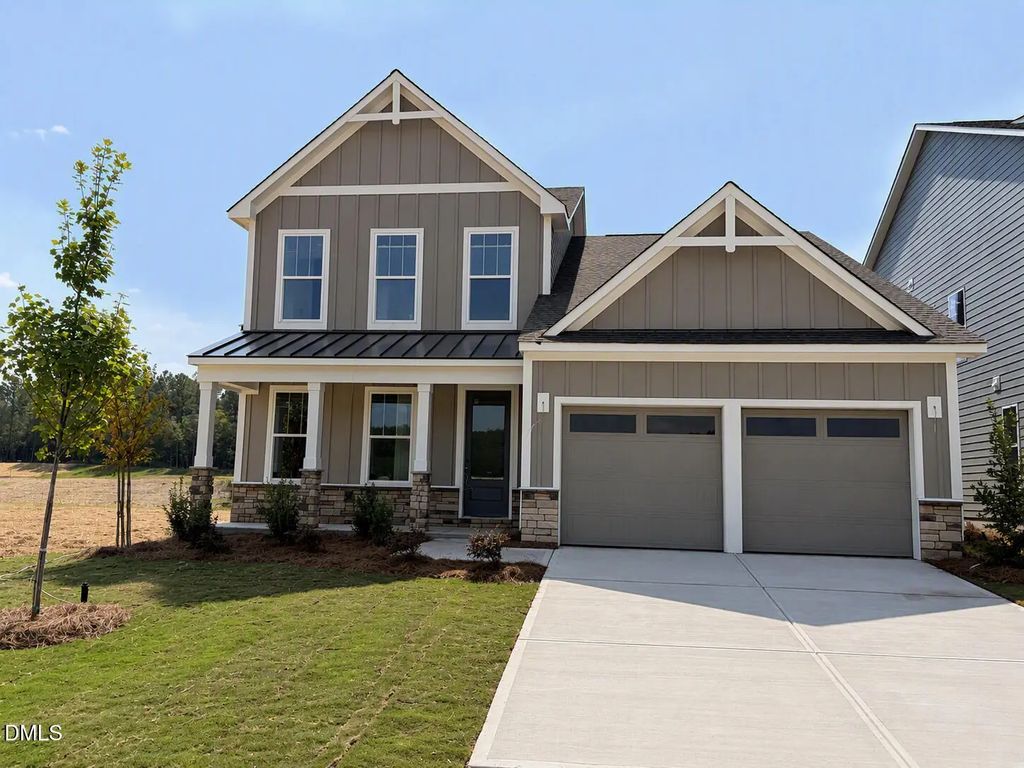34 Hawks View Point 390, Pittsboro