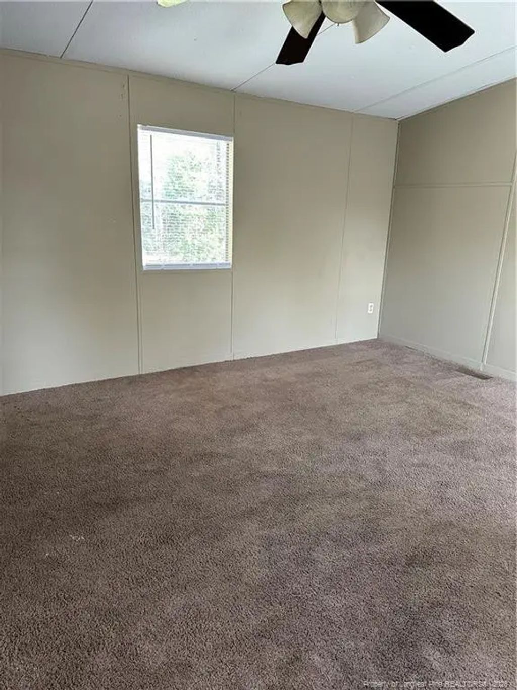 6330 Crestwood Avenue, Fayetteville