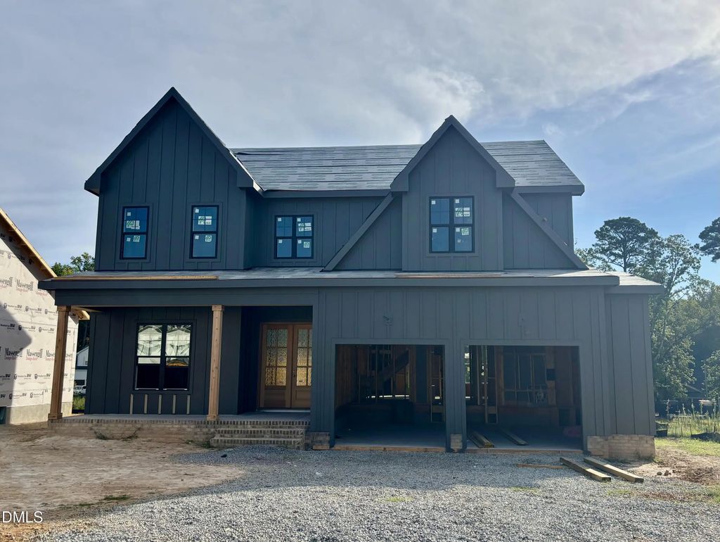 2308 Eagle Shot Court, Fuquay Varina