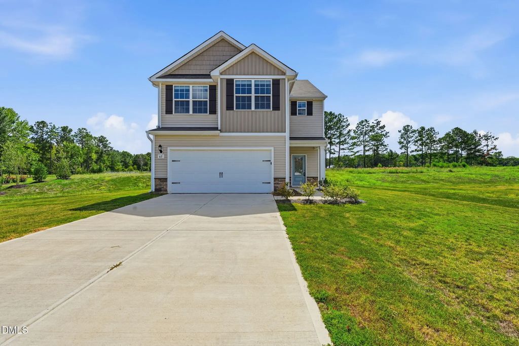 65 Royal Meadow Drive, Angier
