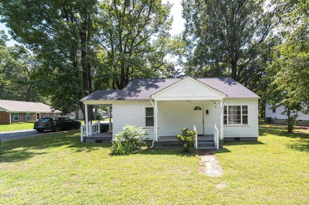 311 E Mcaden Street, Graham