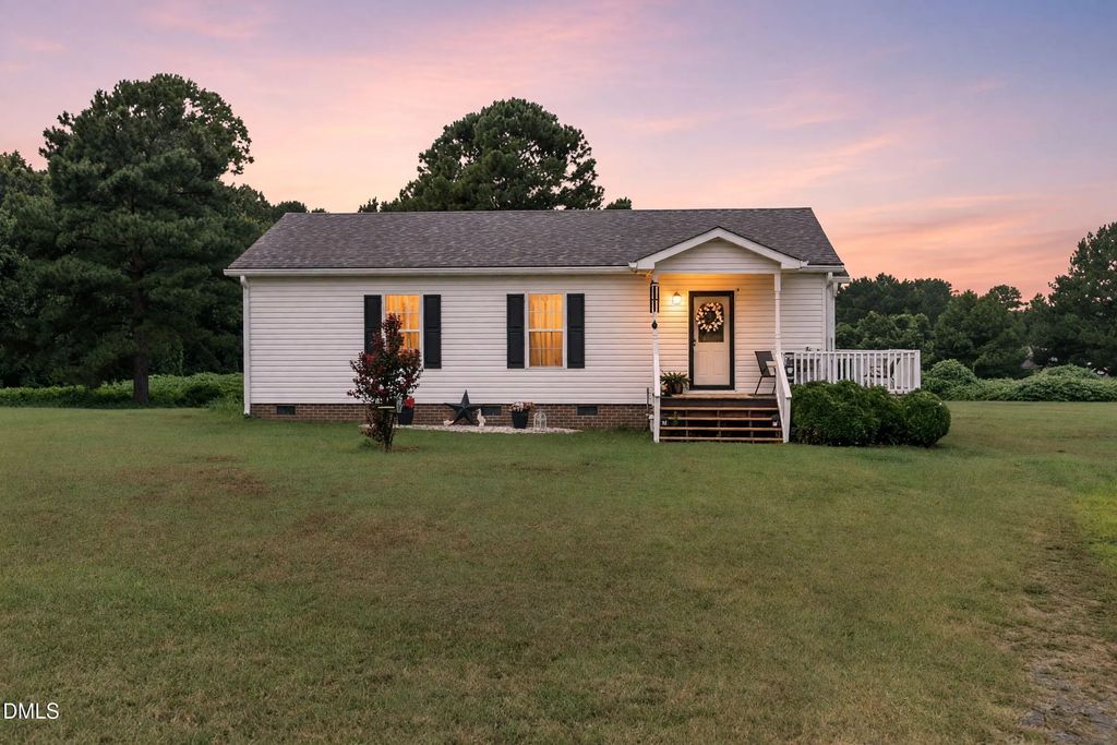 135 Stillmeadow Drive, Louisburg