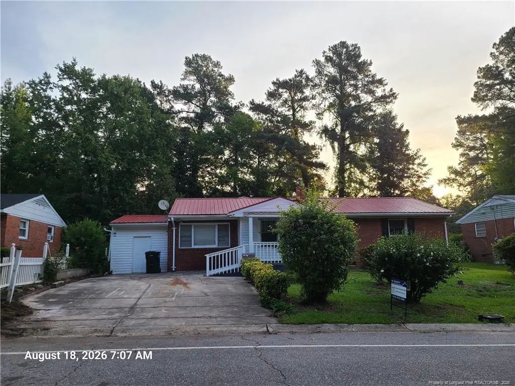 1477 Thelbert Drive, Fayetteville