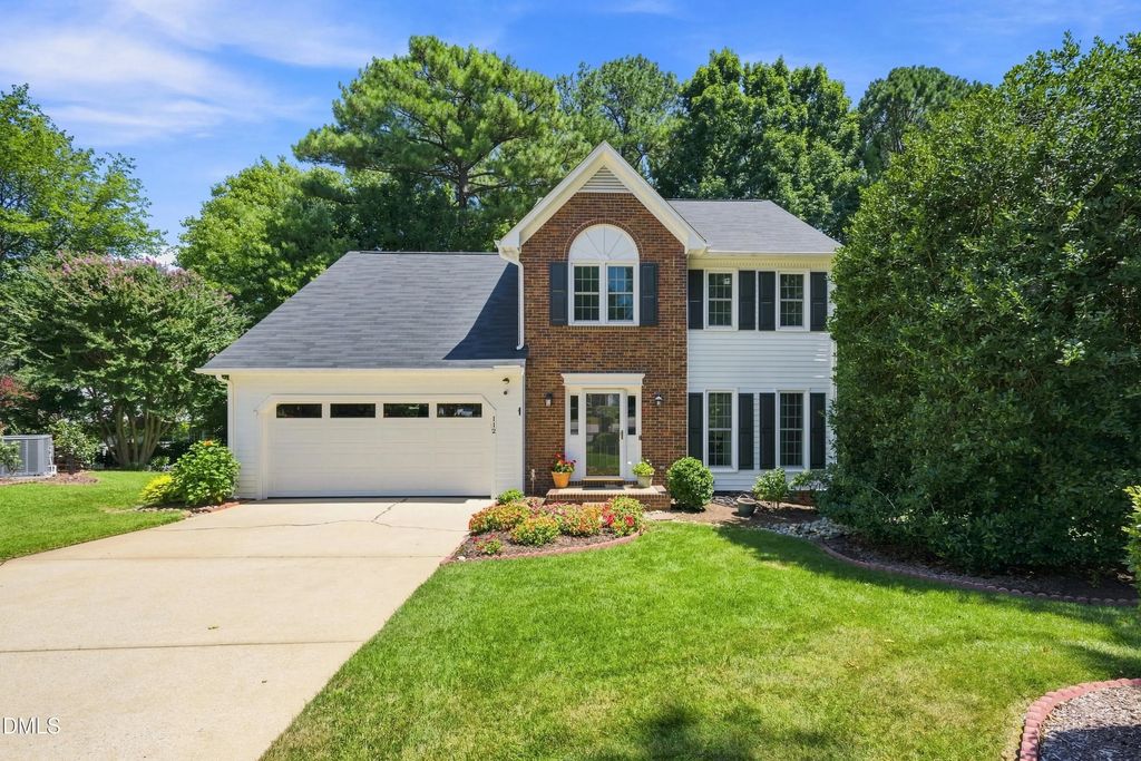 112 Sequoia Court, Cary