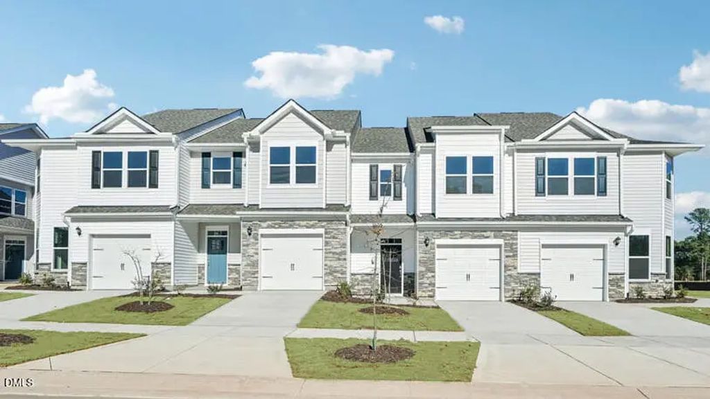 7427 Bourbon Briar Drive, Raleigh