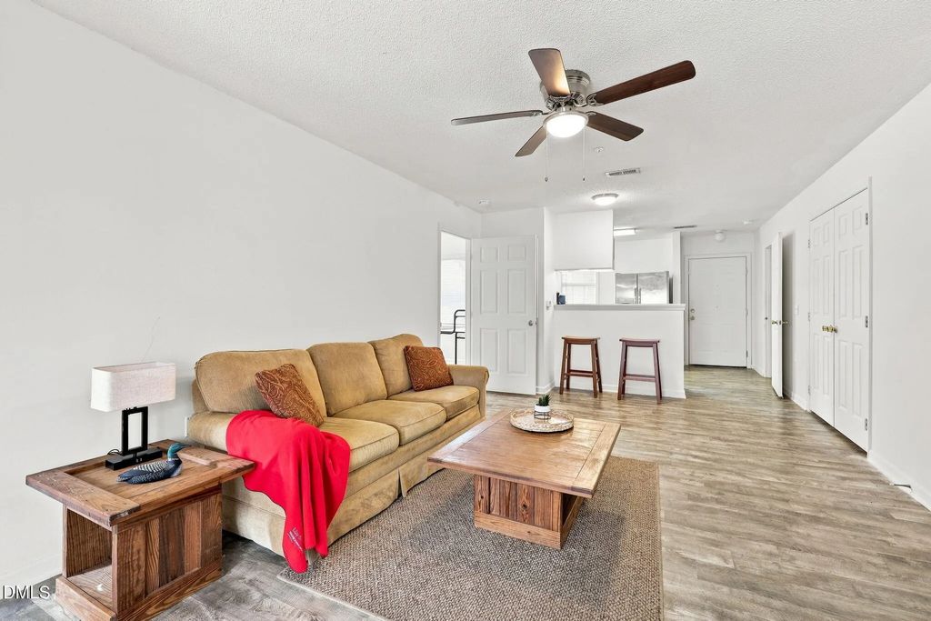 1305 Kent Road, Raleigh