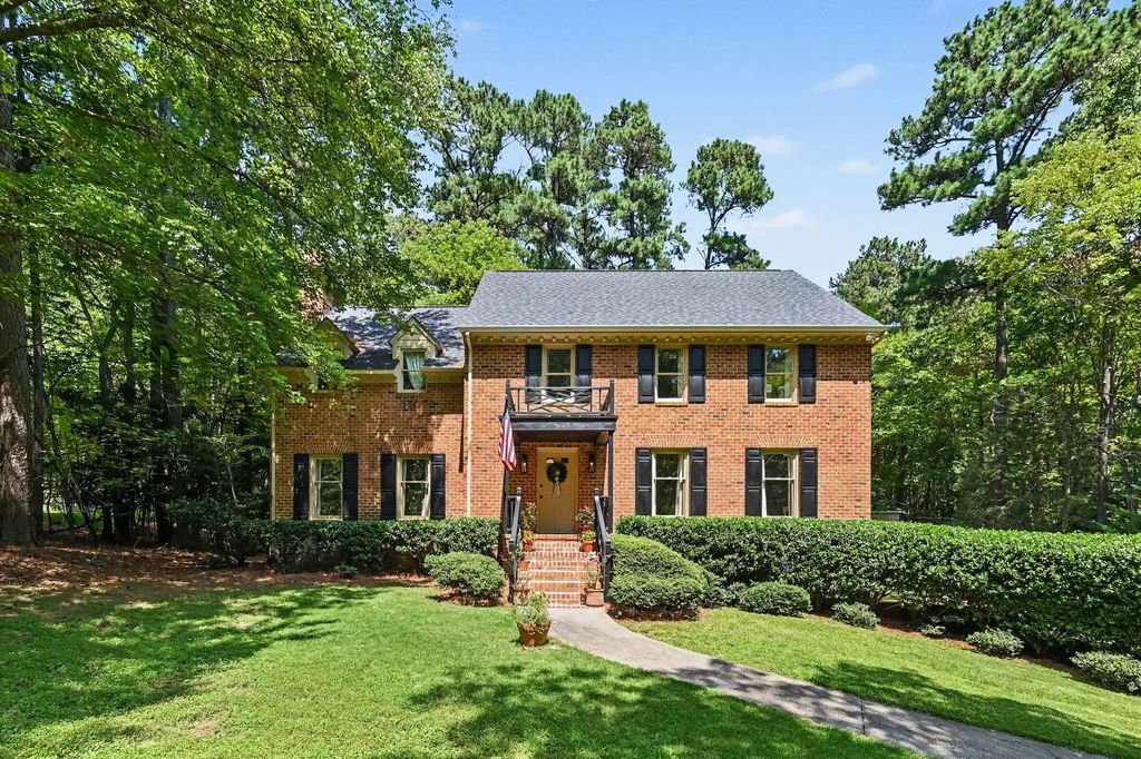 1812 Grande Oaks Road, Durham