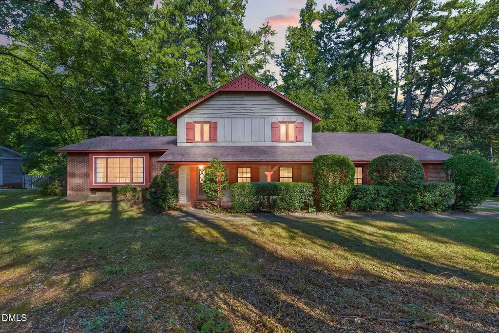 1202 Wellington Lane, Cary