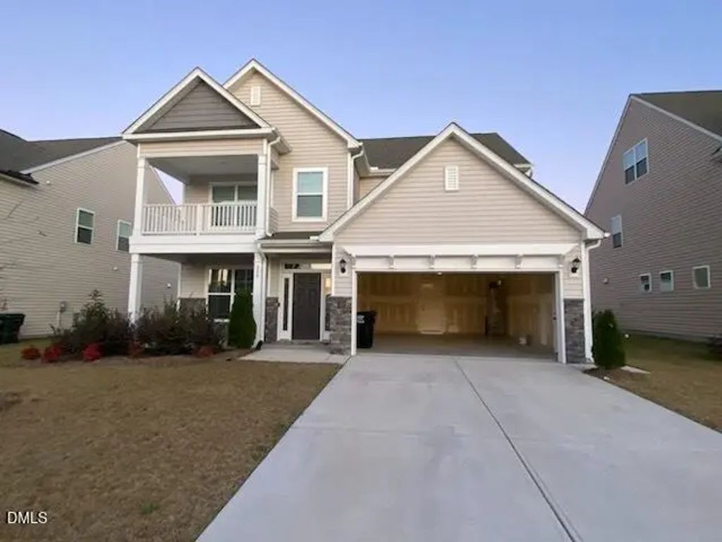 360 Highview Drive, Benson