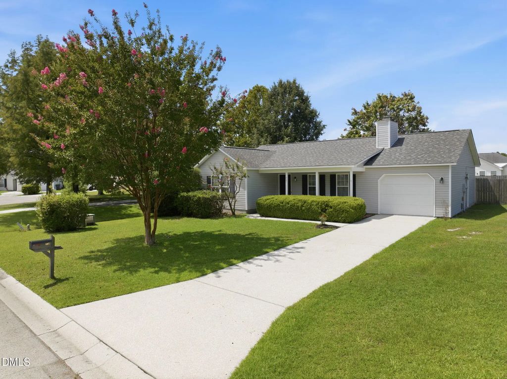 807 Valley Forge Court, Wilmington