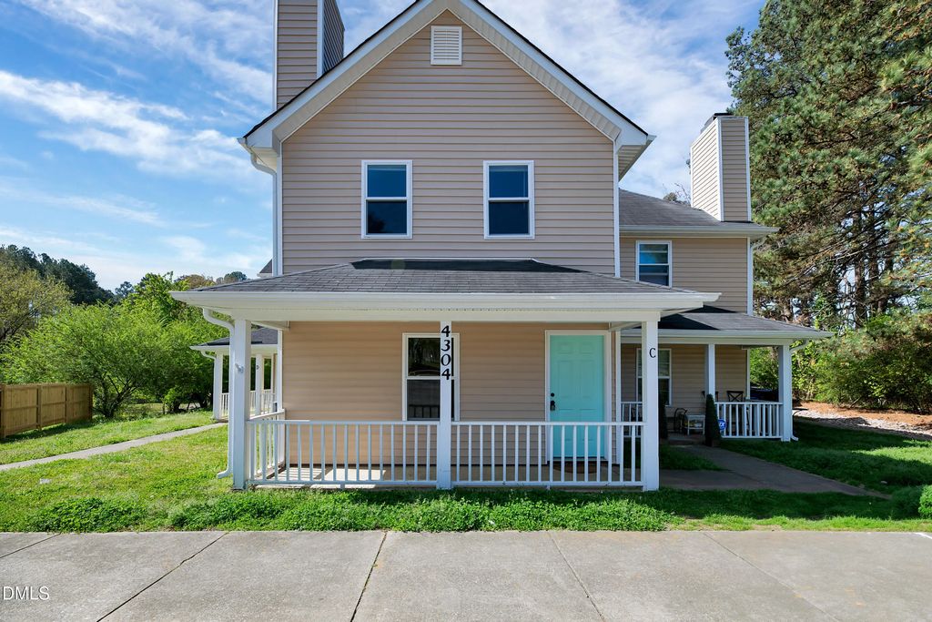 4304 Presley Court, Raleigh