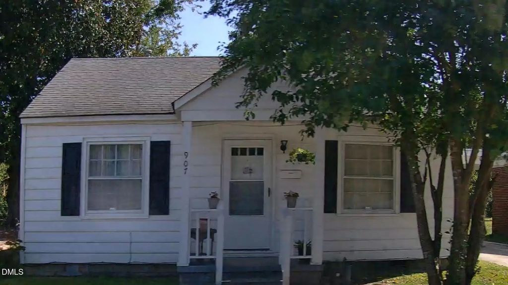 907 Belmont Avenue Sw, Wilson