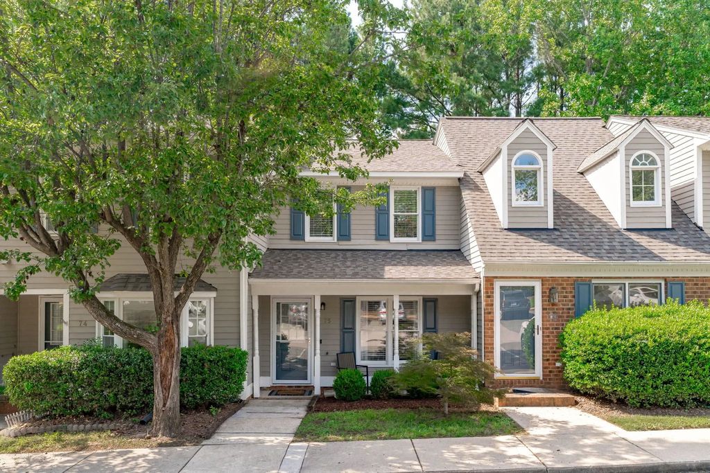 75 Forest Oaks Drive, Durham