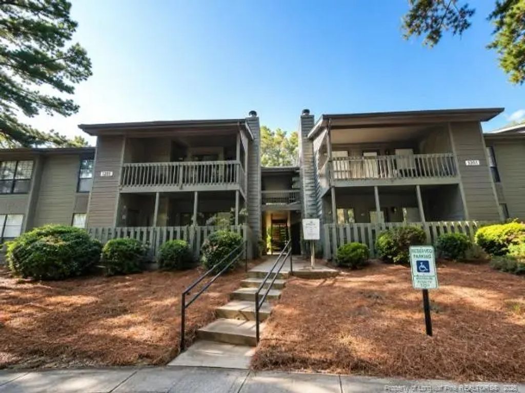 1820 Tryon Drive 6, Fayetteville