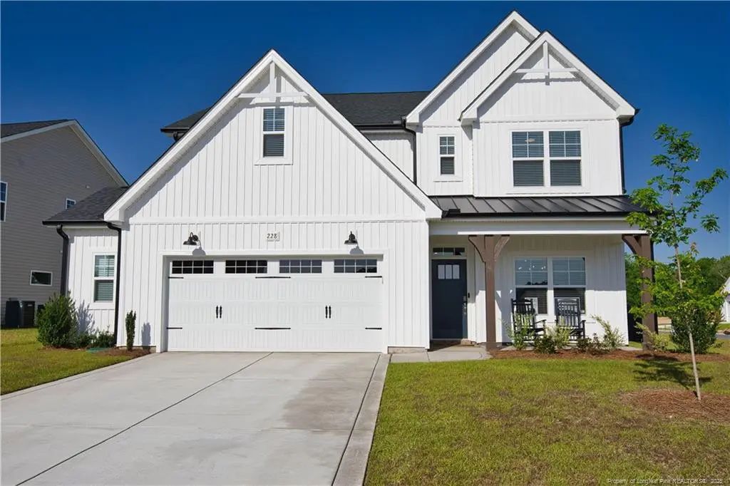 228 Tulip Oak Drive, Raeford