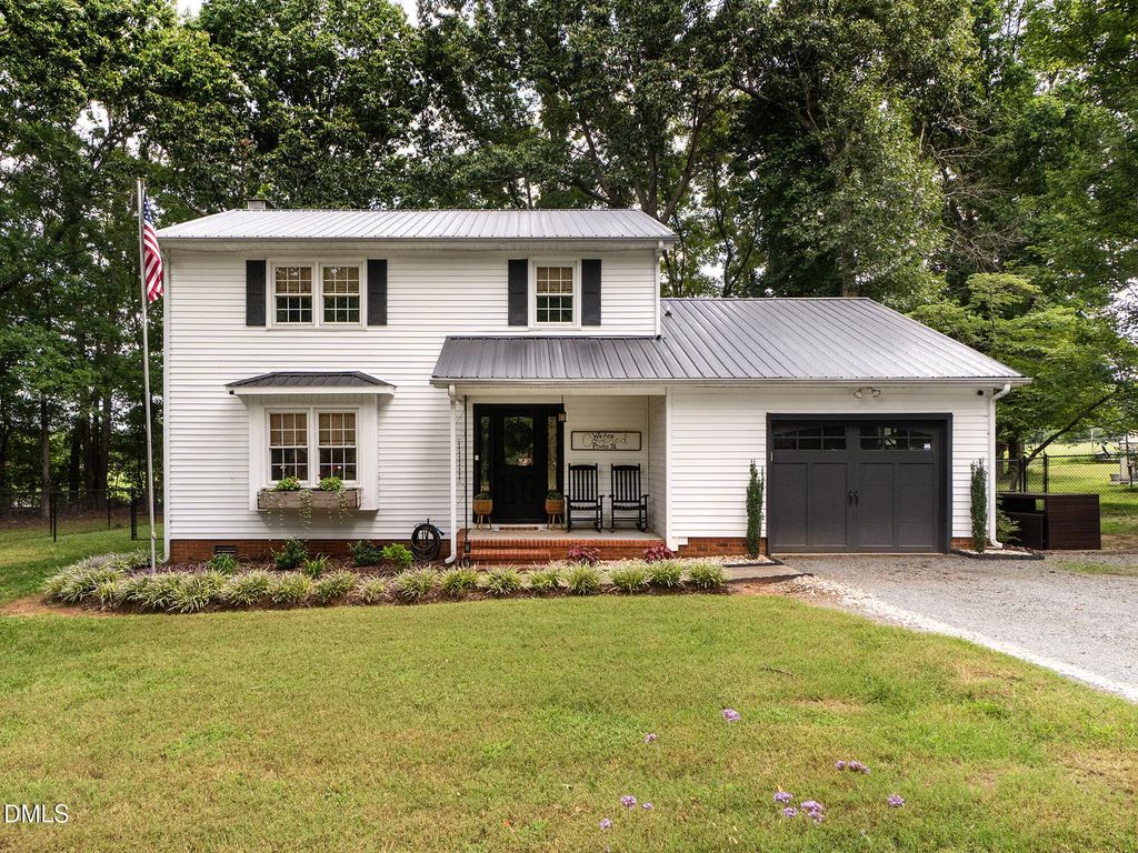 3034 Glenwood Drive, Graham