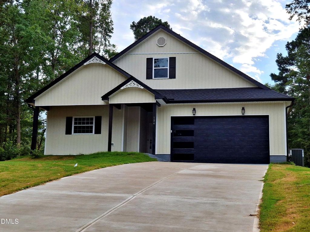 124 Oklahoma Drive, Louisburg