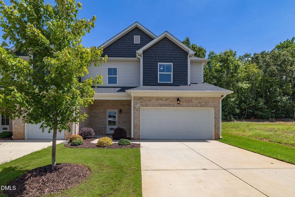 2325 Tribek Court, Burlington