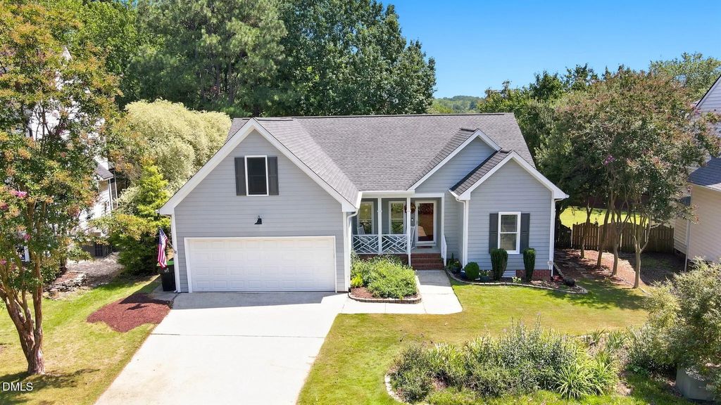 2006 Battlewood Road, Apex