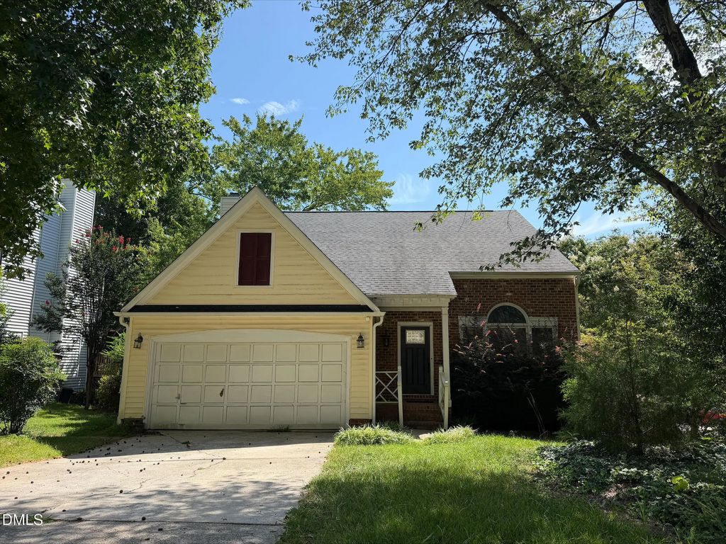100 Drywood Place, Cary