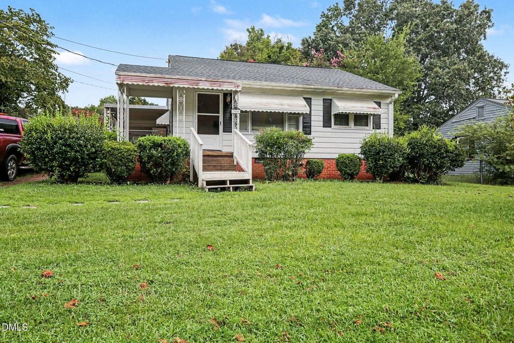 2006 N Ashland Drive, Burlington