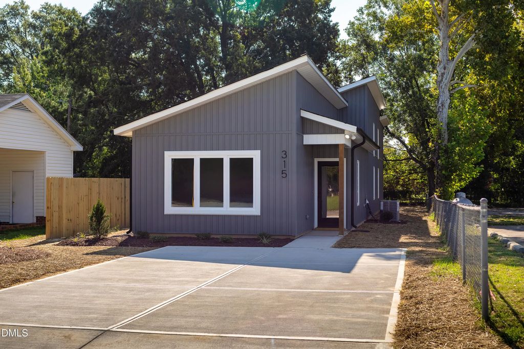 315 S Ethel Street, Selma