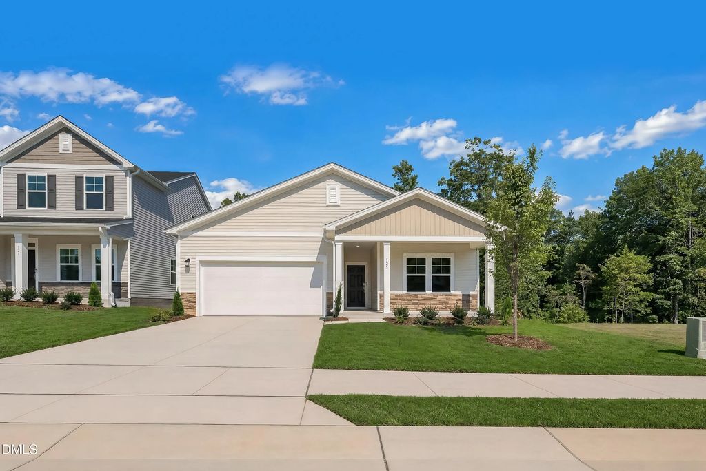 125 Tarnet Trail, Angier