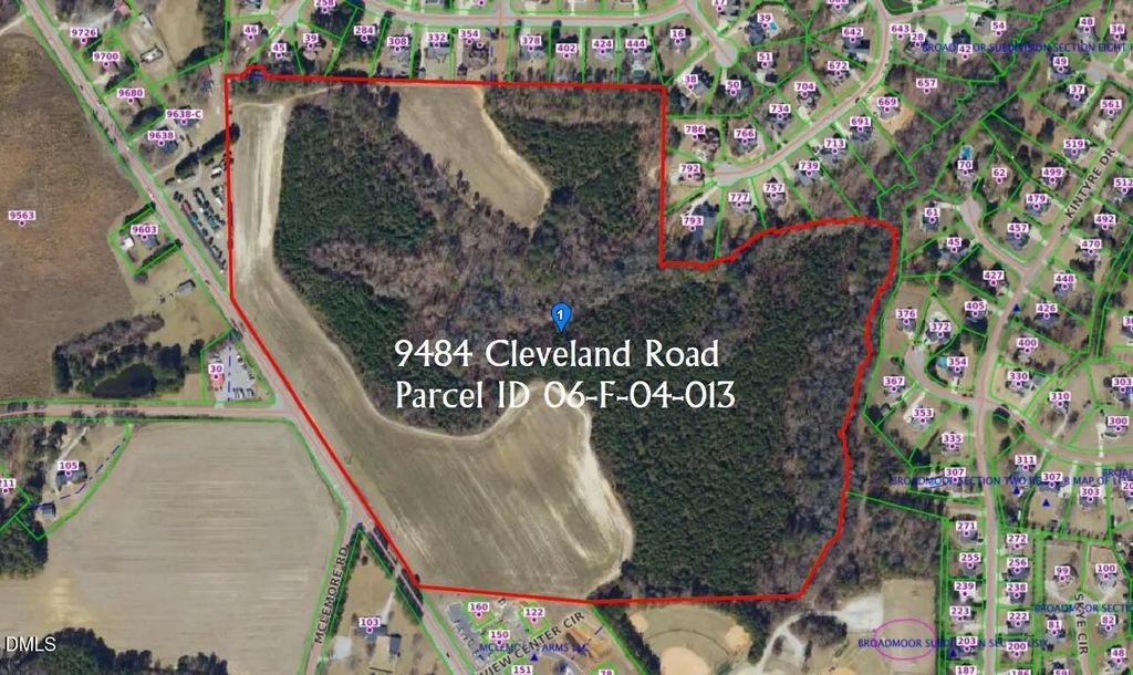 9484 Cleveland Road, Clayton