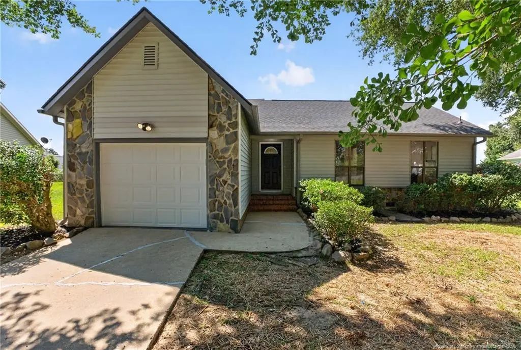 7109 Canary Drive, Fayetteville