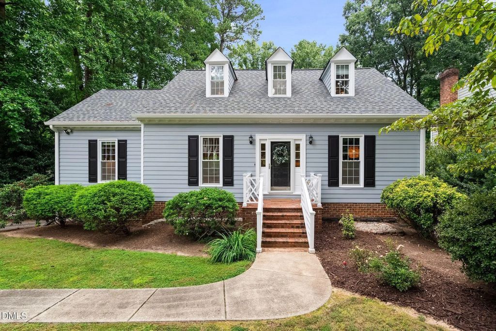 205 Lawrence Road, Cary