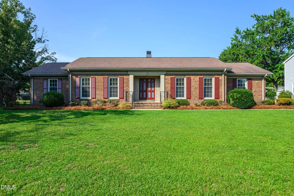 1106 Crestview Drive, Tarboro
