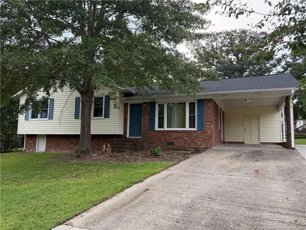 1112 Riverside Circle, Spring Lake