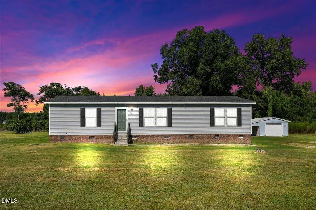 107 E Old Fort Road, Pikeville