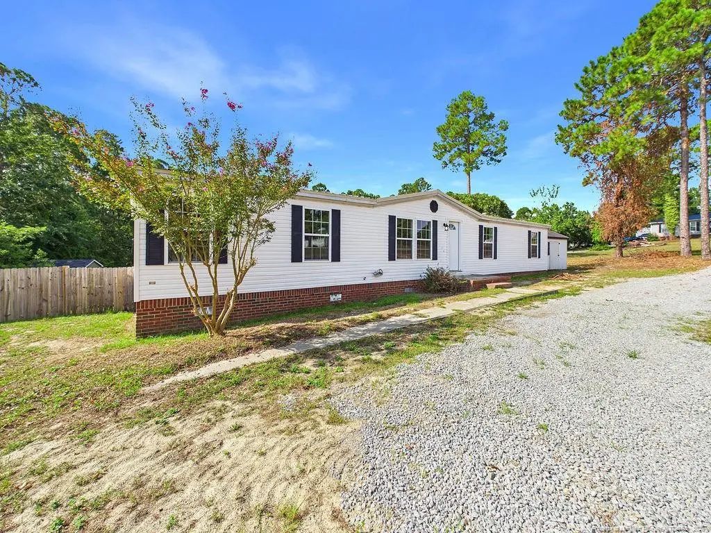 142 Castle, Sanford