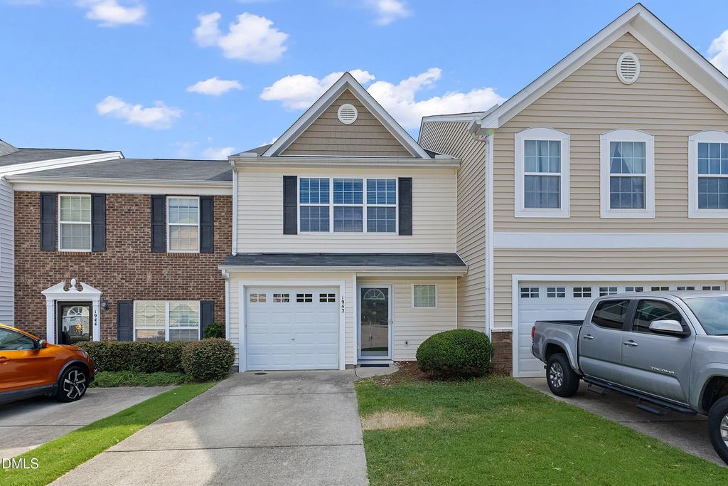 1942 Grassy Banks Drive, Raleigh