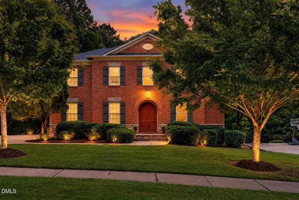 121 Harvestwood Drive, Apex