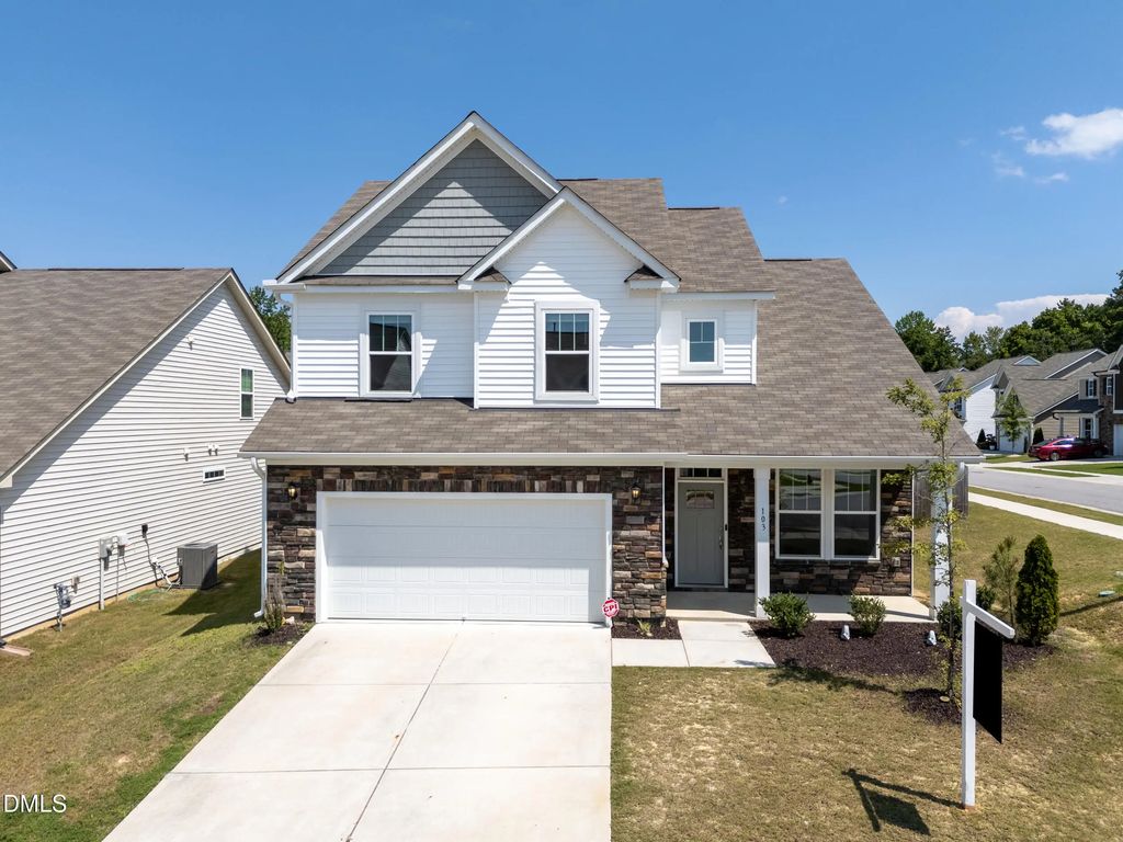 103 Shady Oaks Road, Angier
