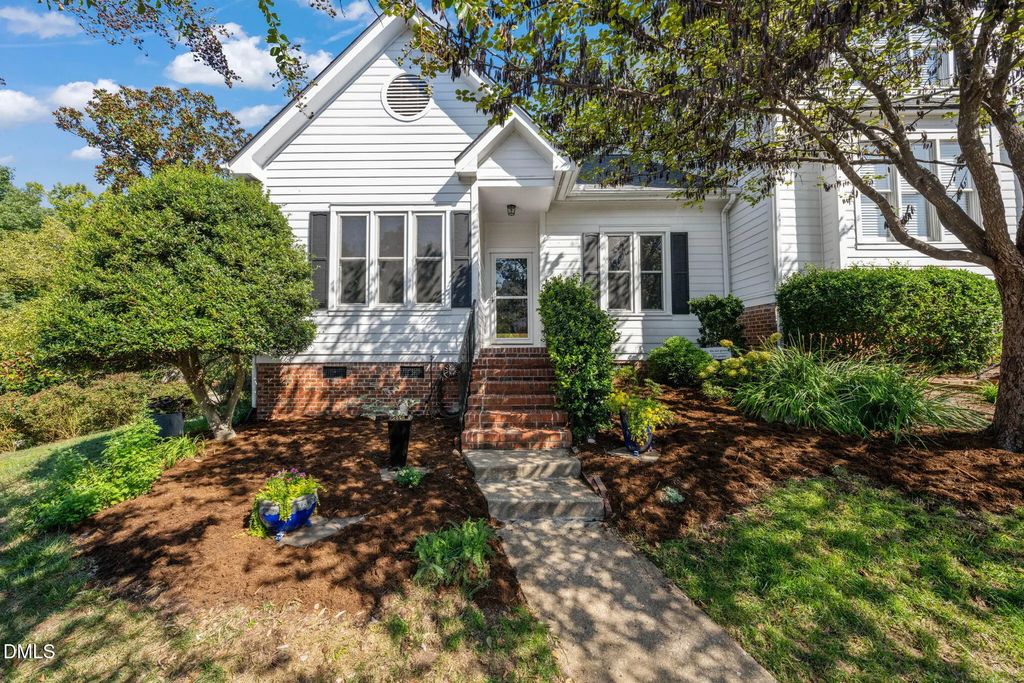 506 Center Pointe Drive, Cary