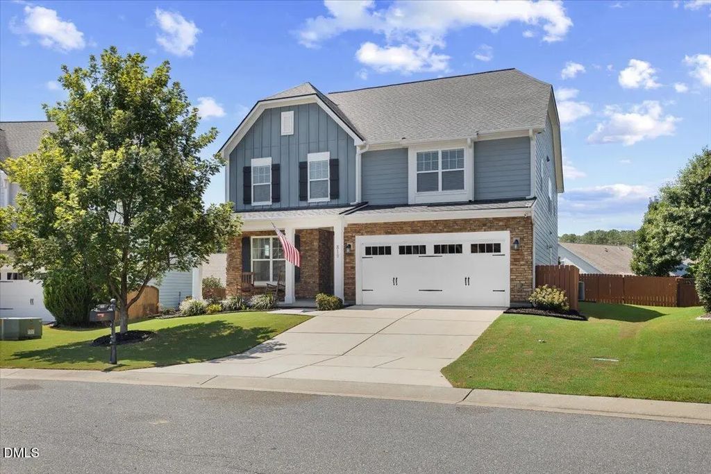 819 Lake Artesia Lane, Fuquay Varina