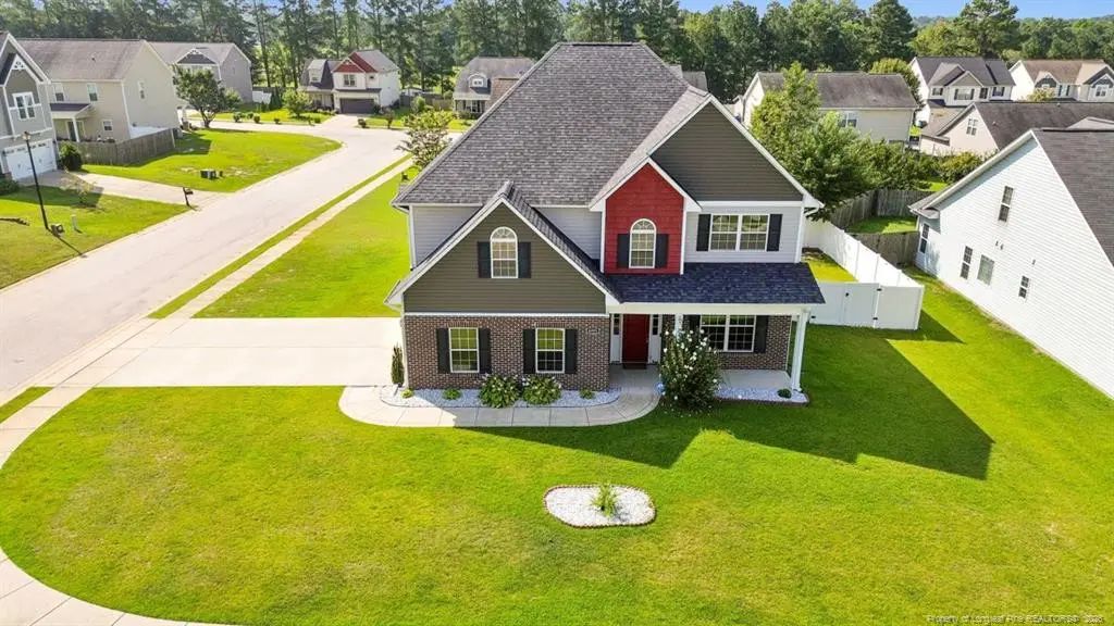 6005 Crown Ridge Court, Fayetteville