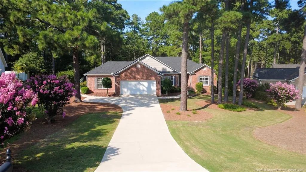 44 Winding Trail, Whispering Pines
