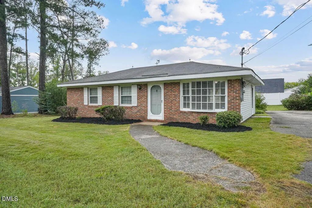 5005 Royal Acres Road, Raleigh