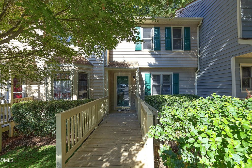 6502 Thetford Court, Raleigh