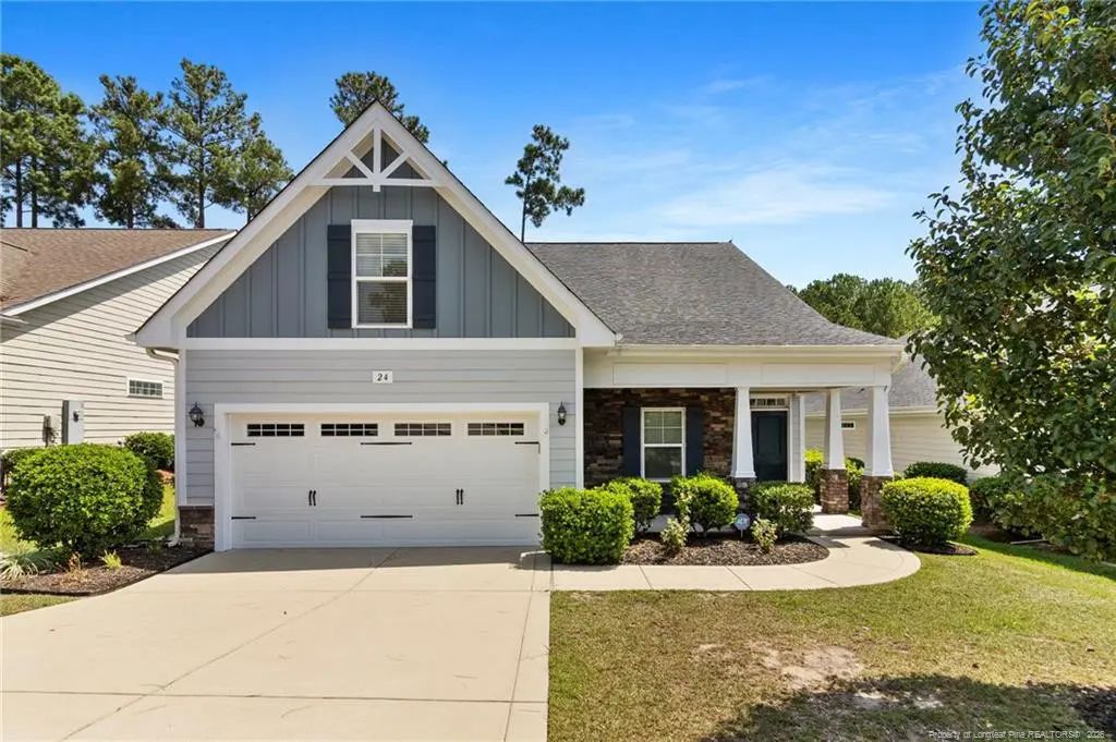24 Glen Bend Court, Spring Lake