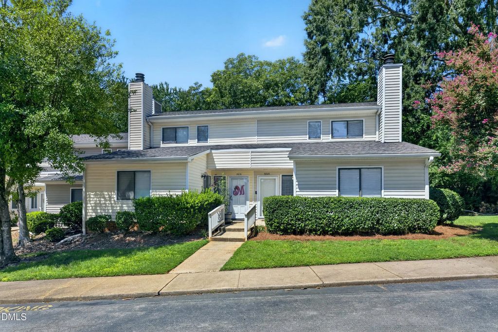 5823 Shady Grove Circle, Raleigh
