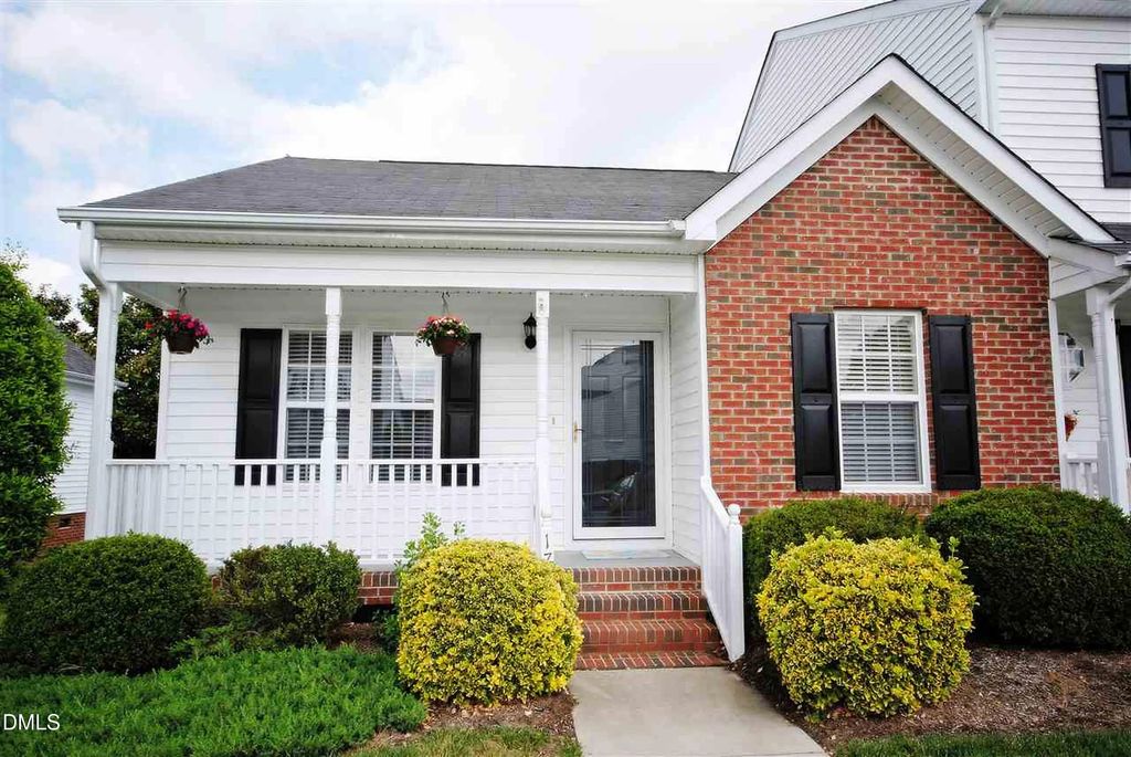 1716 Stroll Circle, Fuquay Varina