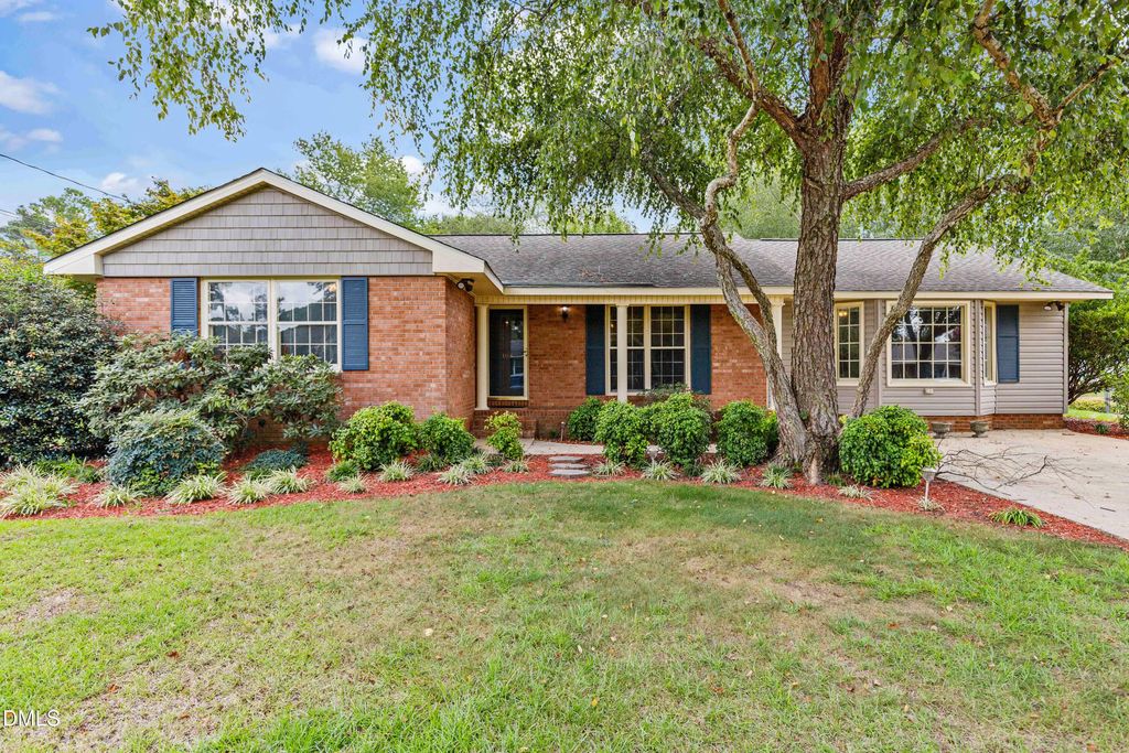 106 Martin Street, Dunn