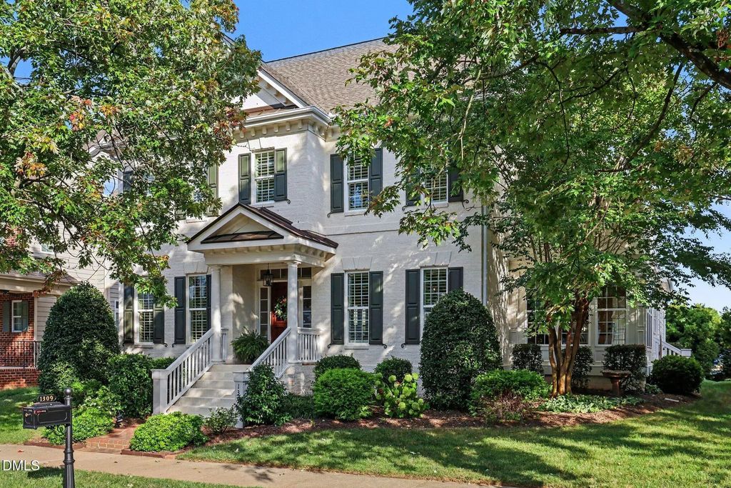 1309 Palace Garden Way, Raleigh
