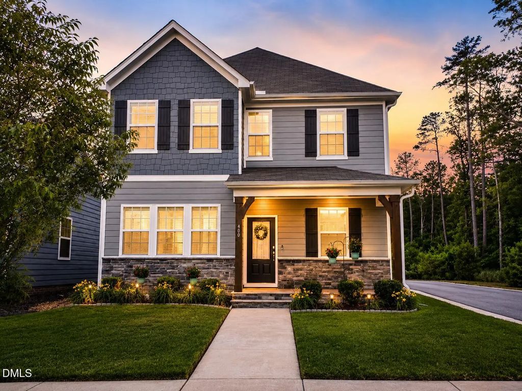 400 Haywood Glen Drive, Knightdale
